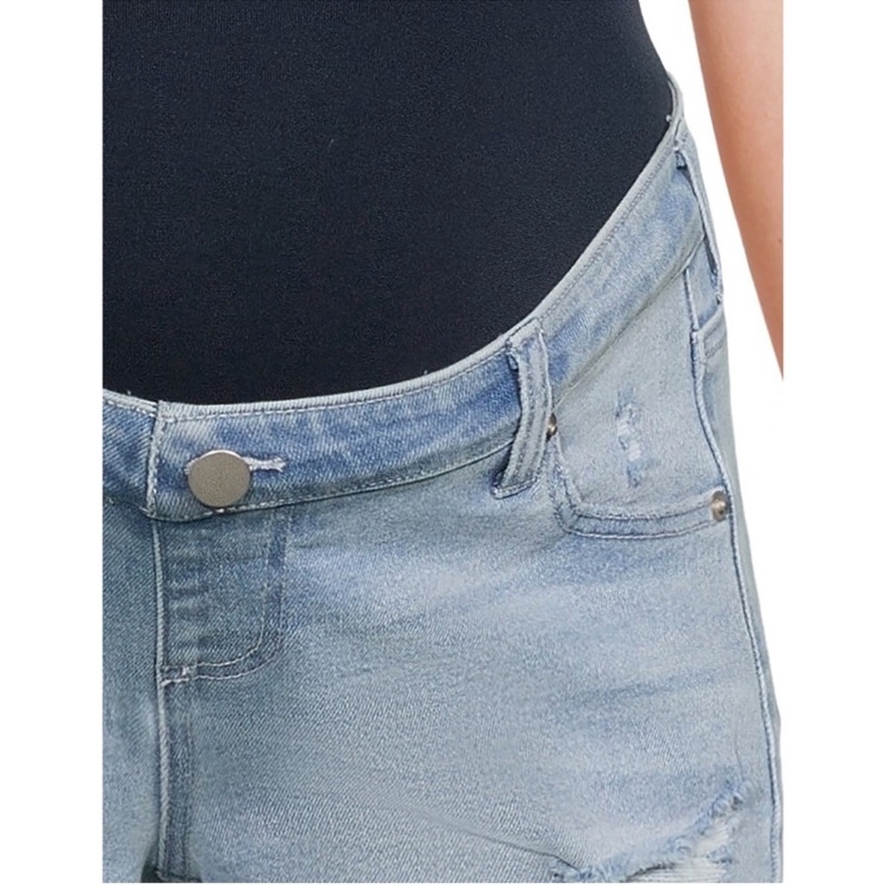 NWT Maternity Destructed Denim Shorts size: L (12-14) - Picture 6 of 6